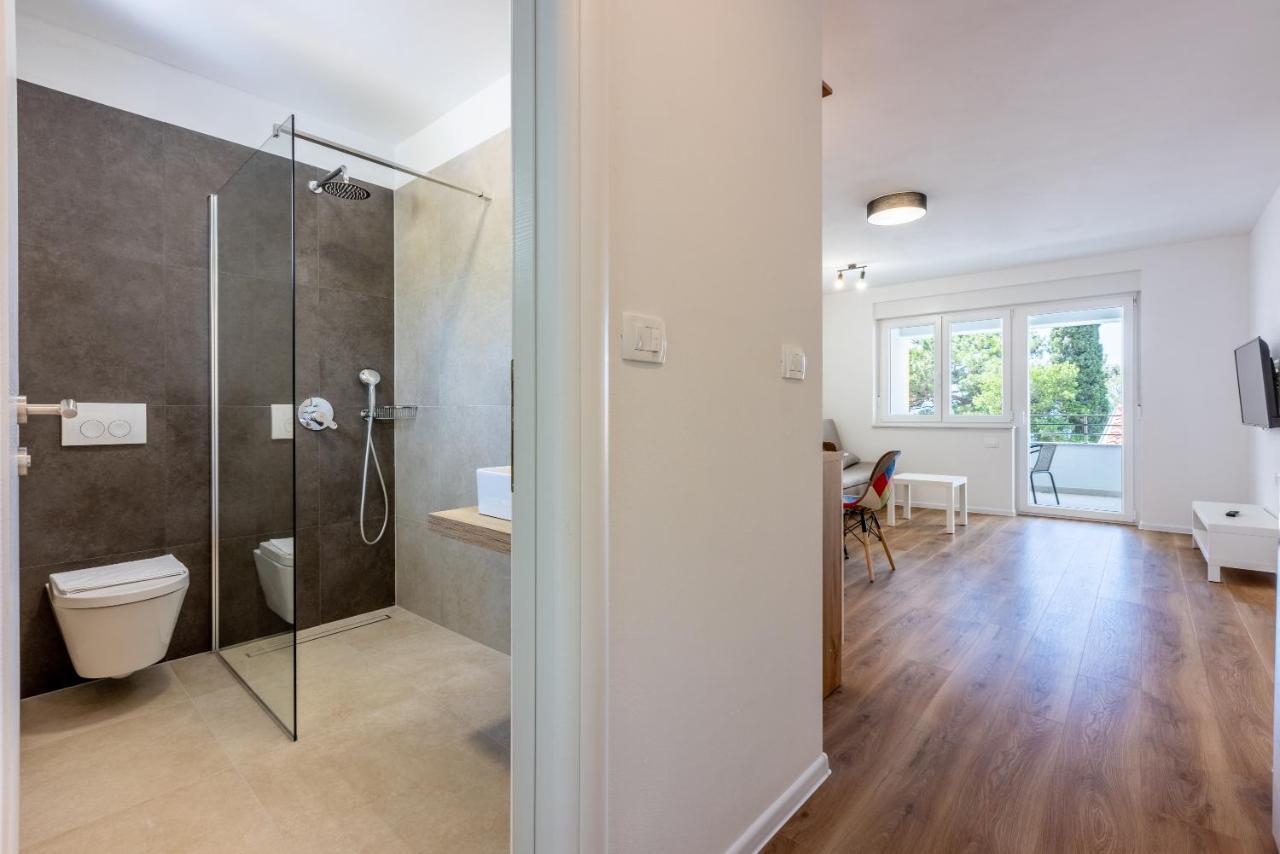 Luxury Apartments Lovorka 1 & 2**** Selce Εξωτερικό φωτογραφία