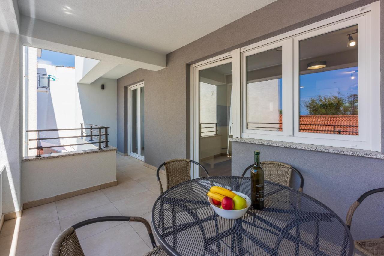 Luxury Apartments Lovorka 1 & 2**** Selce Εξωτερικό φωτογραφία