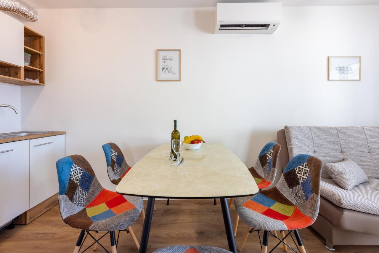 Luxury Apartments Lovorka 1 & 2**** Selce Εξωτερικό φωτογραφία